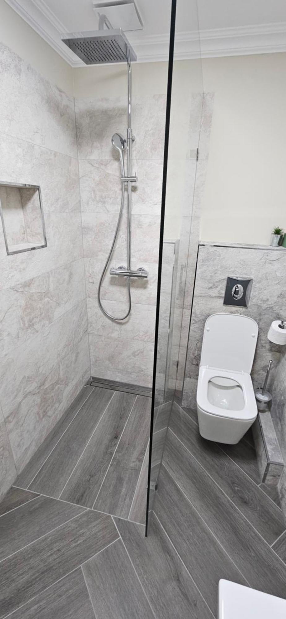 Apartament White Rezidence II Curtea de Argeş Zewnętrze zdjęcie
